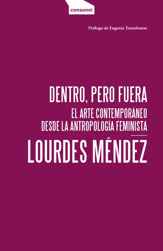 Dentro, pero fuera
