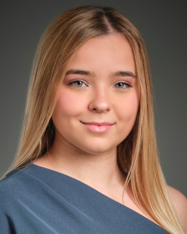 Lucía Cerezo